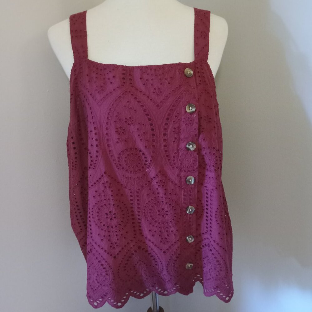 Crown & Ivy 2 Piece Shorts and Tank Set, Size L
